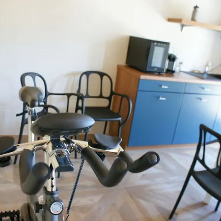 Aparthotel What Else 3*