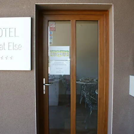 What Else Hotell 3*
