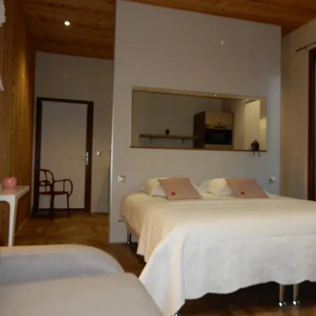 What Else Aparthotel