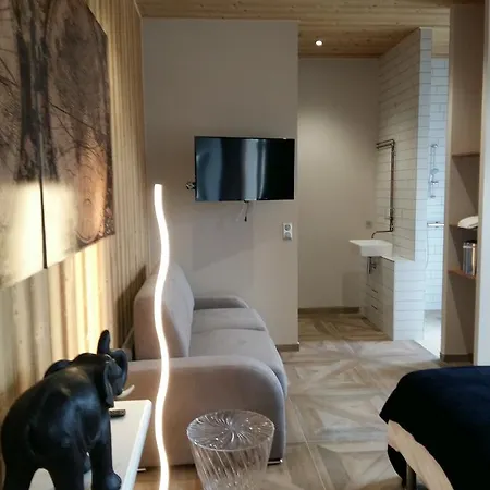 What Else Aparthotel 2*
