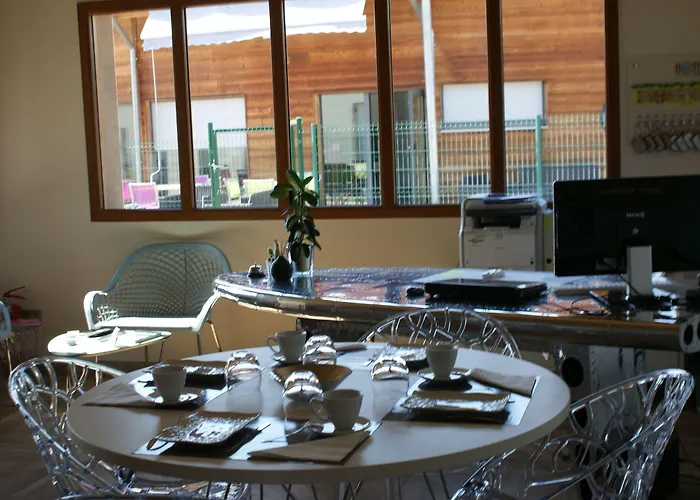 What Else Hotel Saint-Vulbas